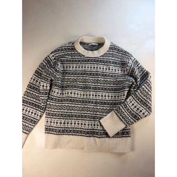 American Eagle Sweaters - American Eagle Fair Isle Sweater Women XS Cream Black Excellent Knit Pullover